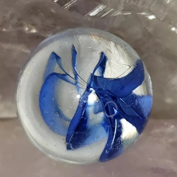 Vintage Vitro 8 Finger Marble